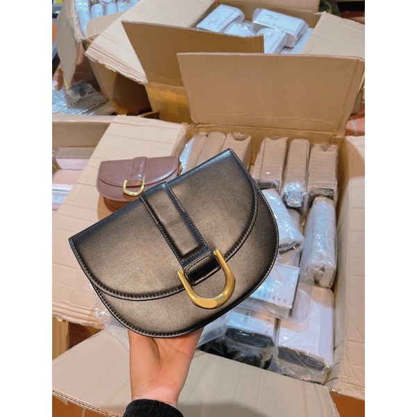 Túi Nữ CNK Túi Yên Ngựa Gabine Saddle Bag New