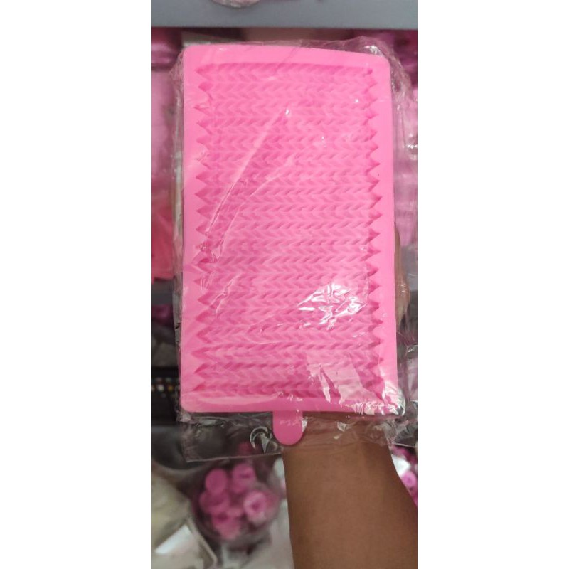 Khuôn silicon viền bánh hình len Mã SG3305