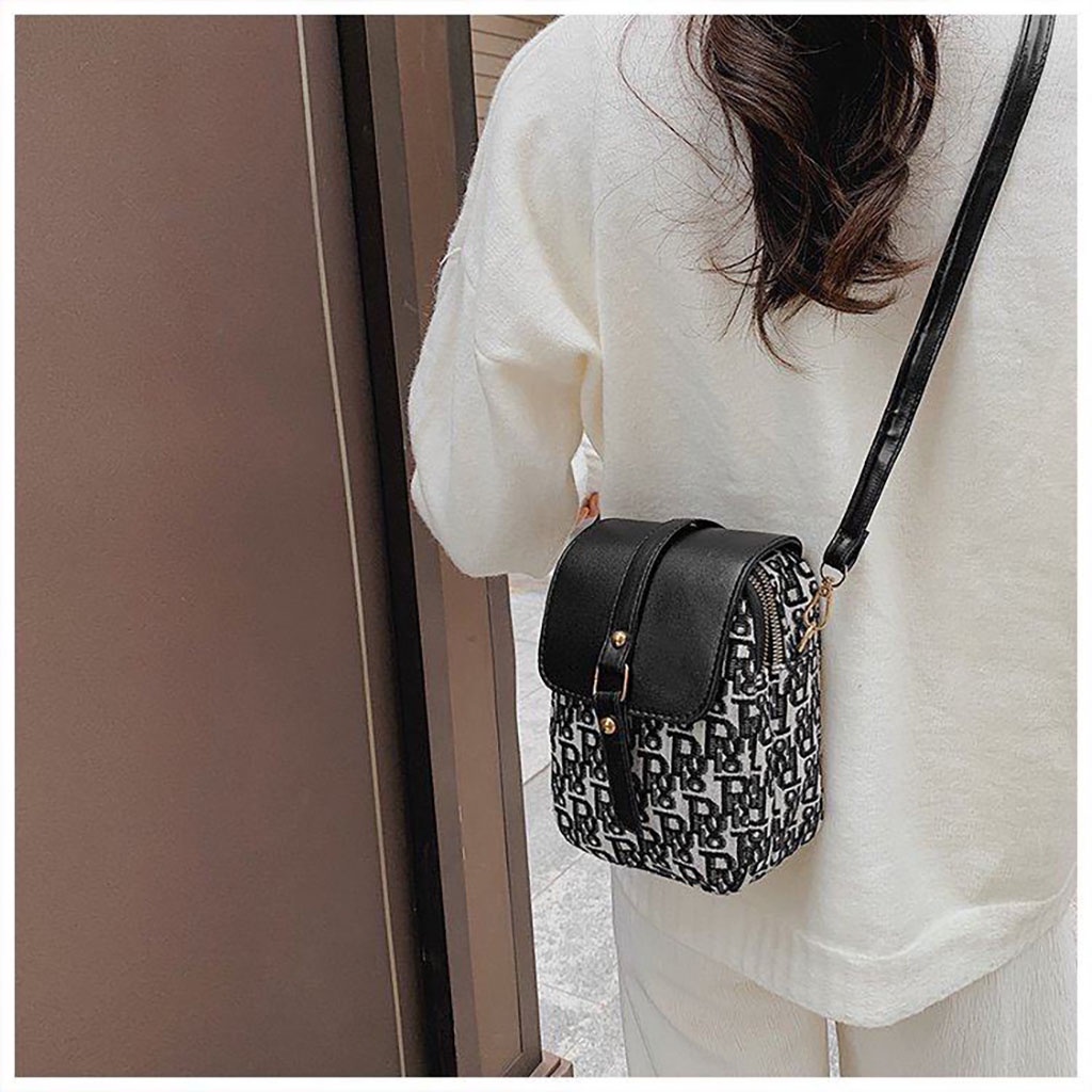 Túi xách đeo chéo nữ giá rẻ đẹp đi chơi phong cách thời trang hàn quốc dễ thương cute DC1256