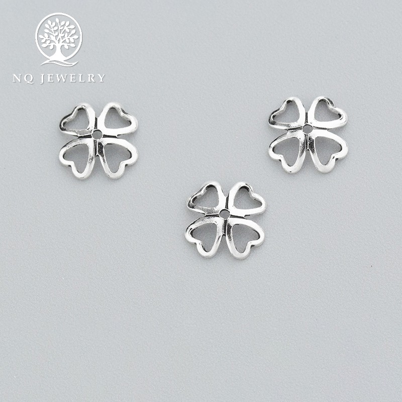 Charm bạc hình hoa bốn cánh - NQ Jewelry