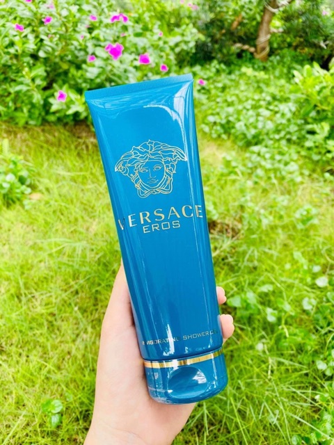 Sữa tắm nước hoa Versace Eros Invigorating Shower Gel 250ml