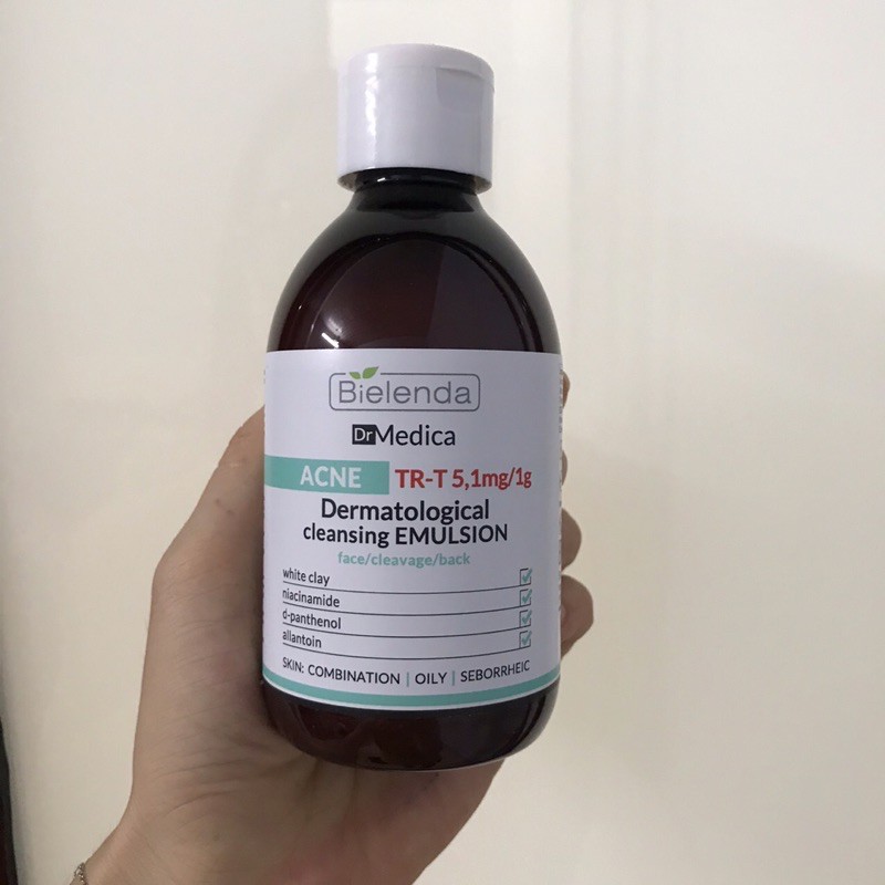 Sữa Rửa Mặt Bielendaa Dr.medica cho dầu mụn 250ml