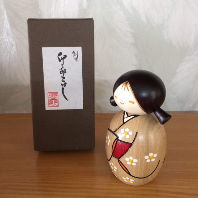 Búp bê gỗ Kokeshi, tên Haruyokoi, búp bê handmade Nhật Bản