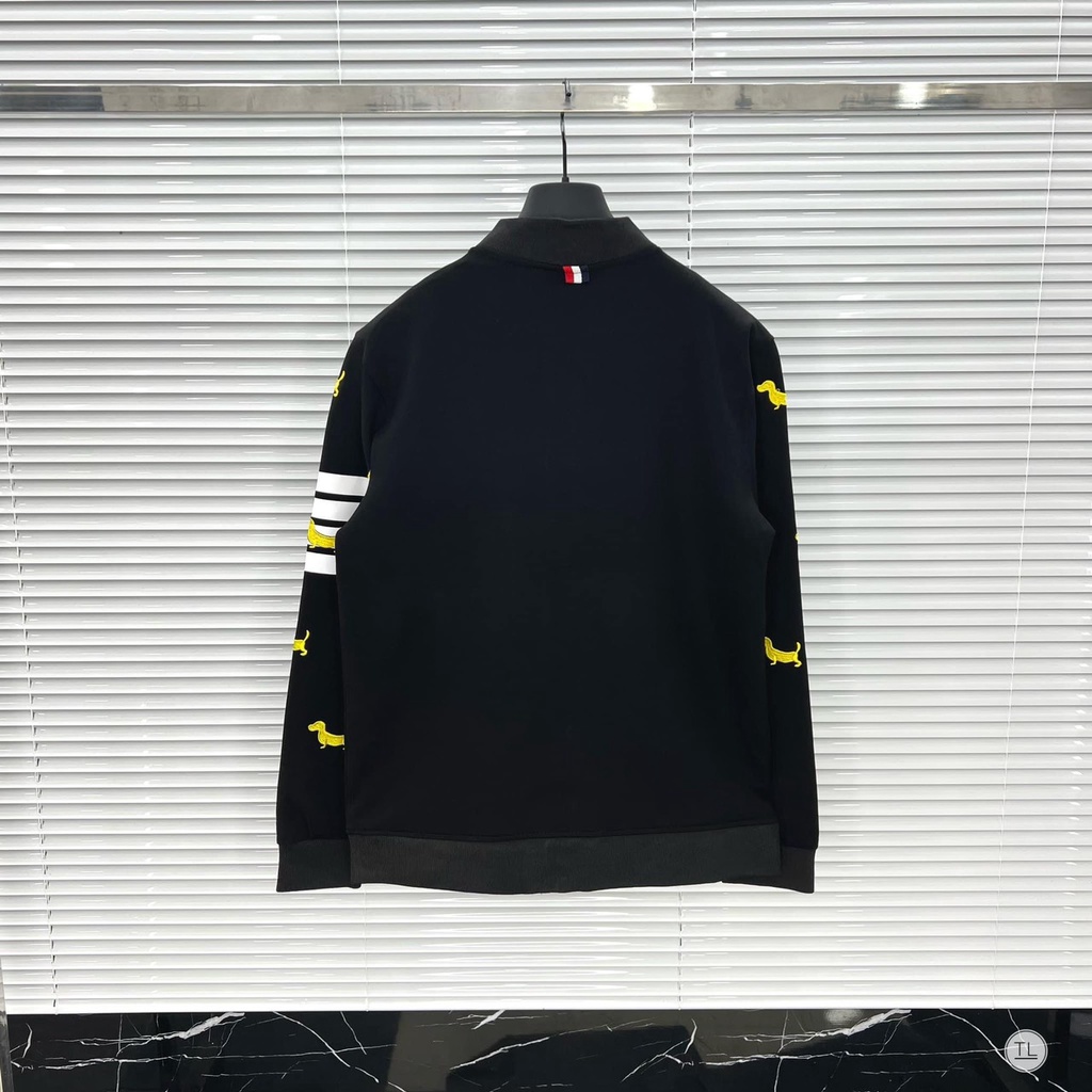 Áo Khoác Bomber Nam Nữ Thom 4 Sọc Tay Phối Họa Tiết