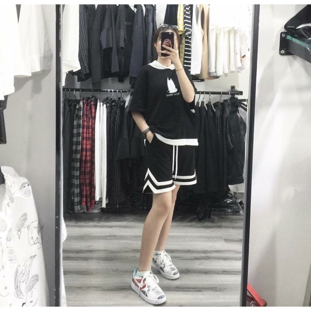 quần short V