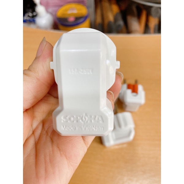 Phích cắm 15A-250V SOPOKA