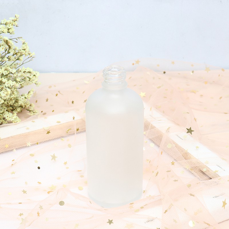 Chai Nhựa Trong Suốt Đựng Tinh Dầu Tiện Dụng