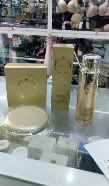 Phấn trang điểm ngọc trai siêu mịn Skinlovers