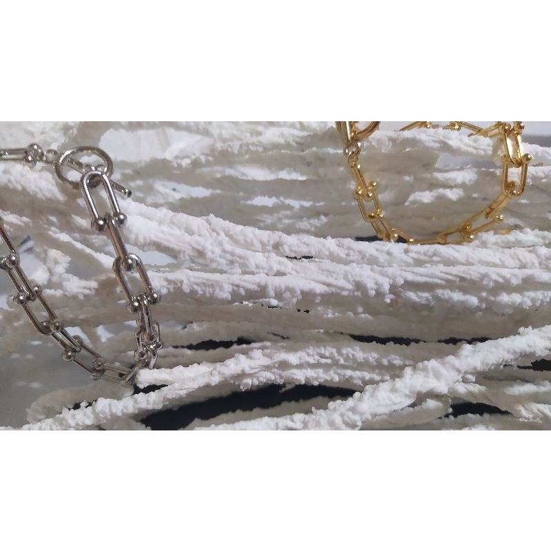 Vòng tay mắt xích giống ROSÉ Blackpink