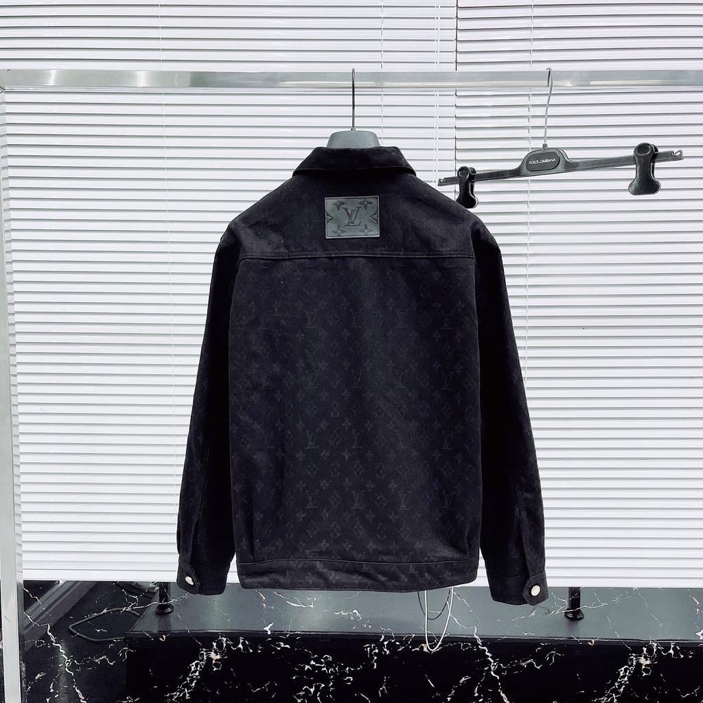 Áo khoác Jean LV, Áo Bò LV unisex mẫu  mới nhất 2022  From dáng chuẩn,chất liệu cao cấp không phai màu