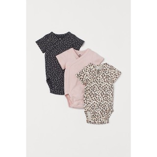 Set 3 bodysuit Hm auth (hàng oder, k có sẵn)