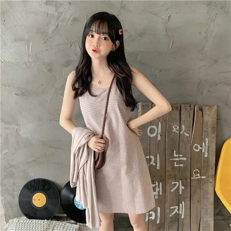 Váy hai dây kẻ sọc mùa hè phong cách học sinh tươi mới | BigBuy360 - bigbuy360.vn