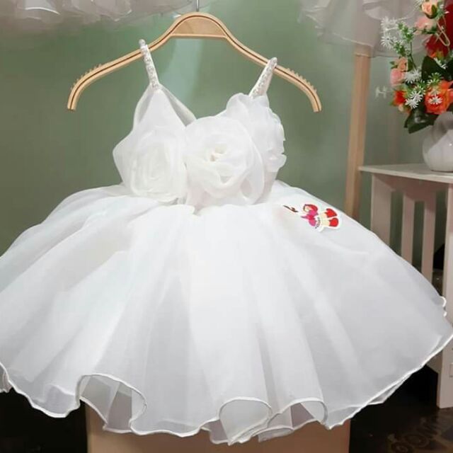 Đầm công chúa 3 bông trắng (kèm cài)