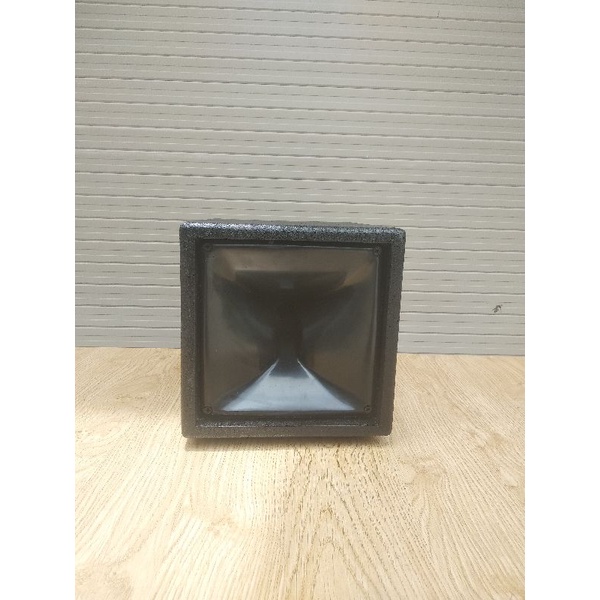 Vỏ loa treble kèn sơn sần