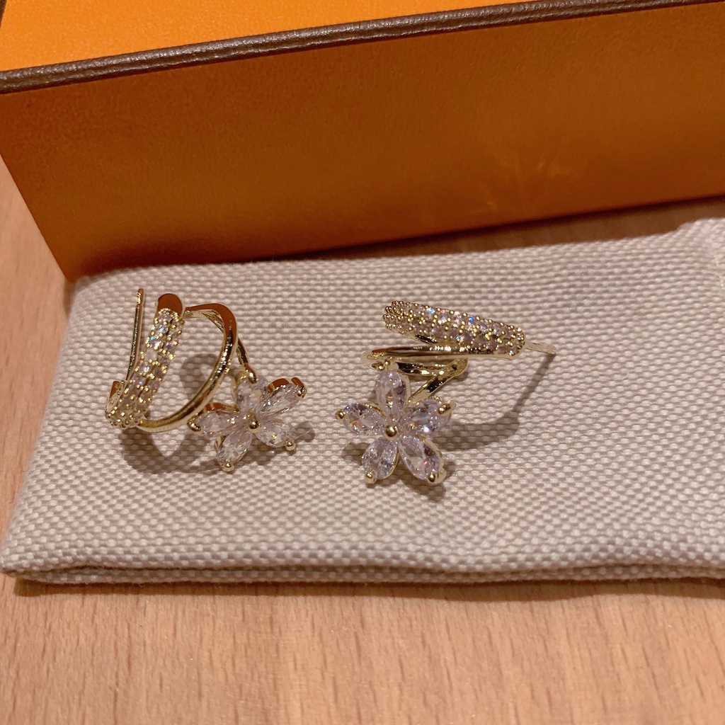 Bông Tai Mạ Bạc 925 Đính Đá Hình Hoa Xinh Xắn 2022