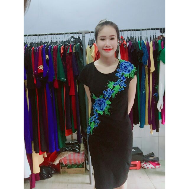 Đầm trung niên nữ phối hoa cao cấp