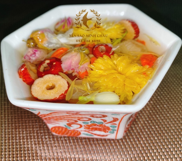 Combo 5 set Trà Hoa Dưỡng Nhan 6 Vị (Hoa Cúc- Nụ Hoa Hồng -Long Nhãn -Kỷ Tử-Táo Đỏ)