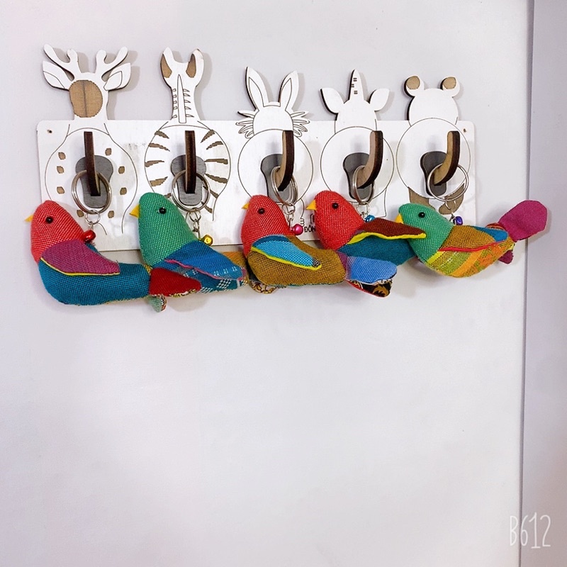 Móc khoá thổ Cẩm hình chim treo túi