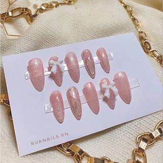 Nail box thiết kế thạch hồng mắt mèo kim cương đính charm nơ
