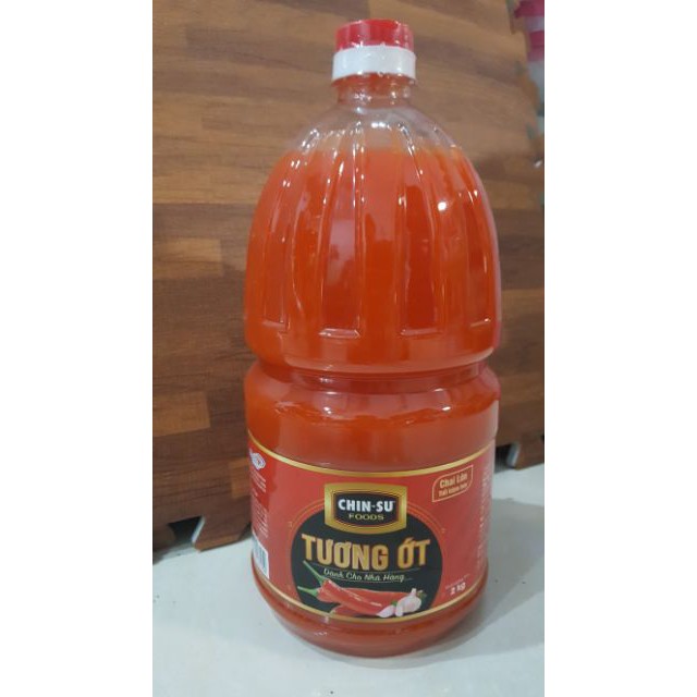 Tương Ớt Chinsu Chai Lớn Tiết Kiệm 2Kg