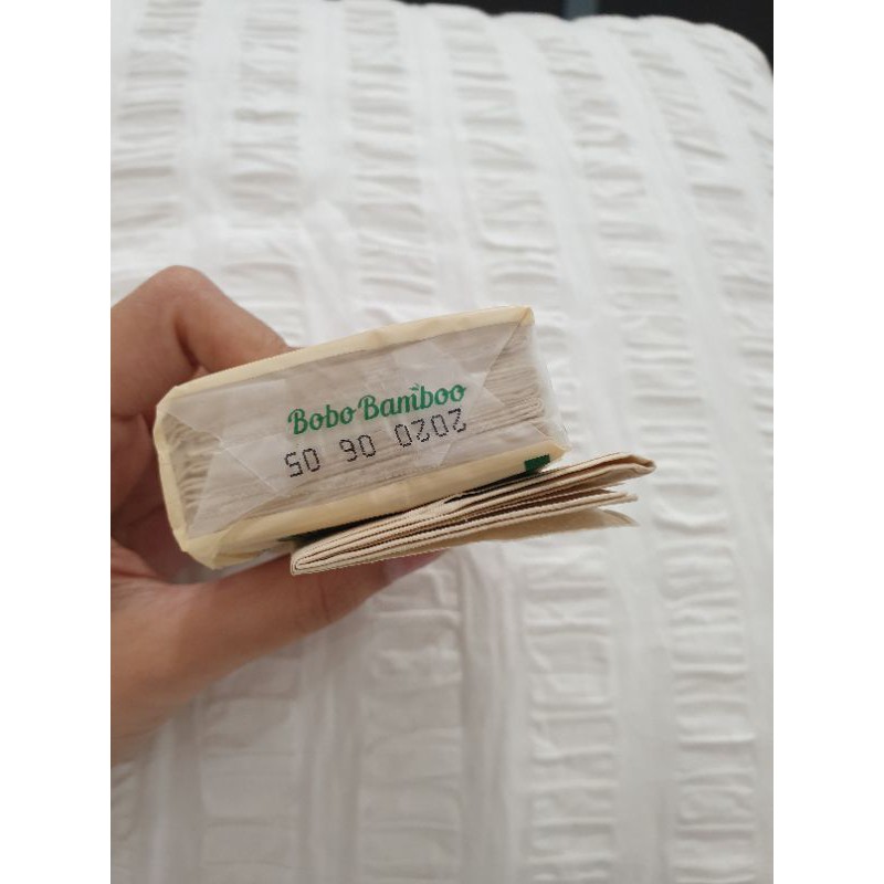 Giấy ăn bỏ túi làm từ bột trúc nguyên sinh không tẩy trắng Bobo Bamboo Siêu Dai 10 Tờ/Gói