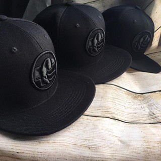 MŨ SNAPBACK CÚ ĐẤM VNXK