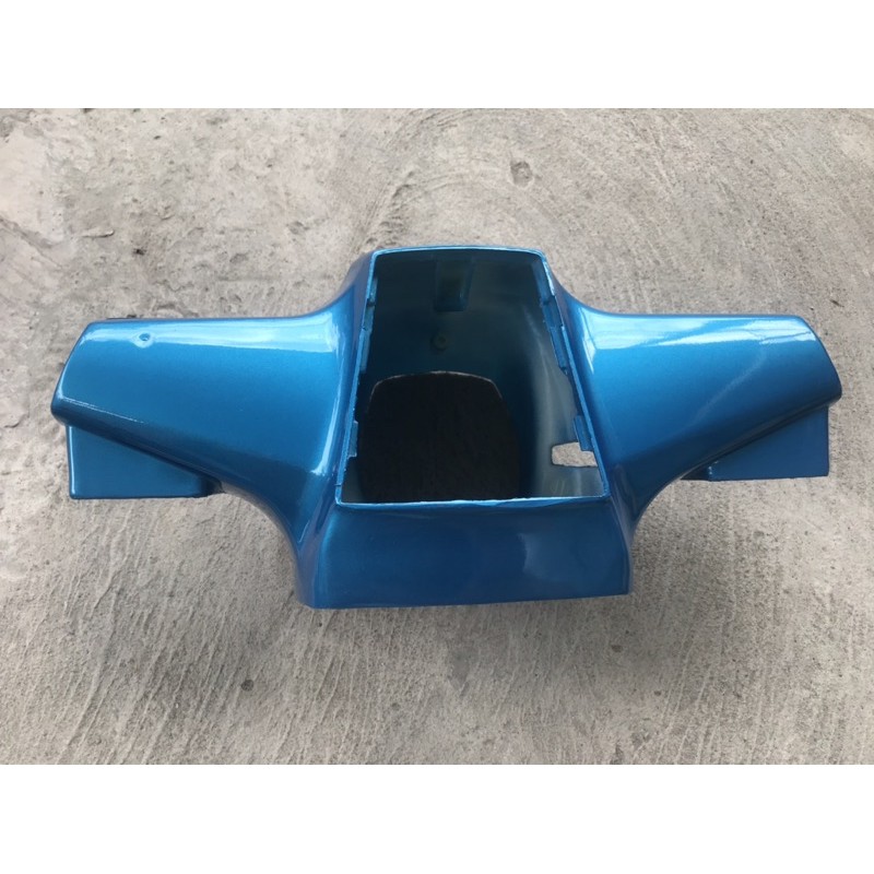 Hộp nhựa đầu xe cub 82-84-87 màu xanh dương