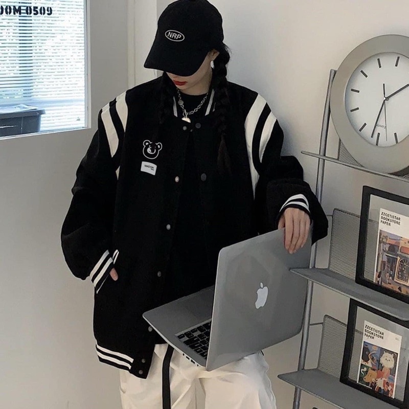 Áo Bomber Viền Vai Gấu Thêu Xịn Xò Phối Da Đẹp Hú Hồn