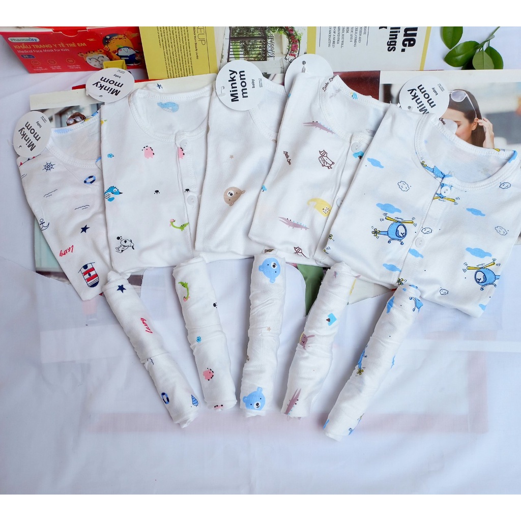 Bộ thun lạnh cộc tay cúc giữa nền TRẮNG hoạt tiết cho bé sơ sinh (4-14kg)