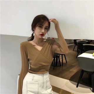 áo kiểu cổ đắp chéo