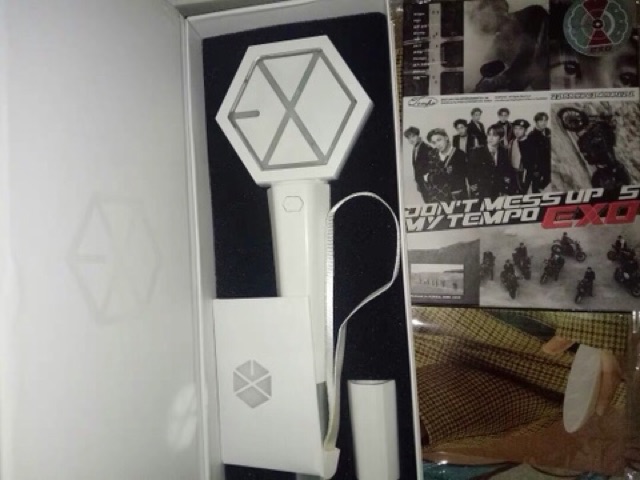 Lightstick EXO PHARYNX BONG ver 2 đèn cổ vũ nhóm nhạc EXO hộp gấp trắng thay chuôi bạc unoff