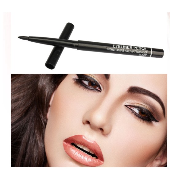 Bút kẻ mắt MAC - lâu trôi - tiện dụng