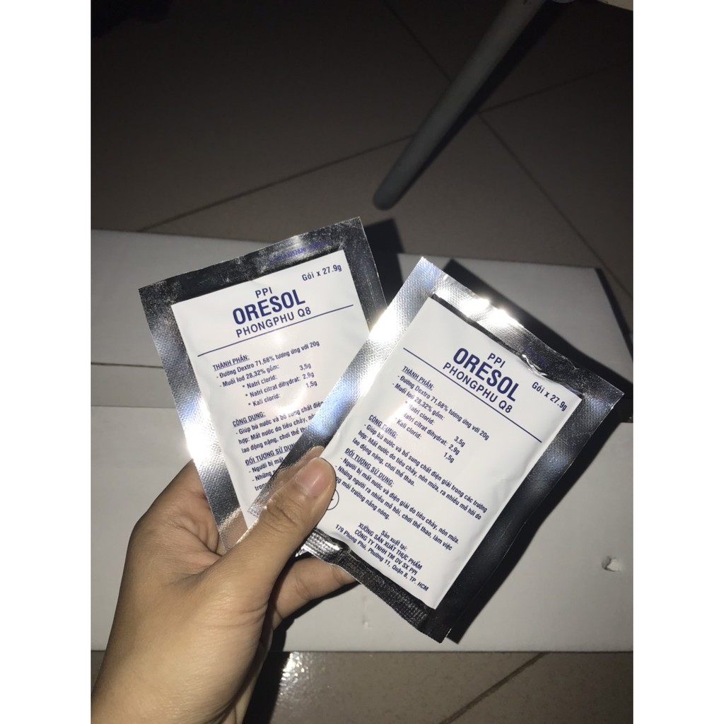 Oresol Nước biển khô bù nước và điện giải gói 27.9g