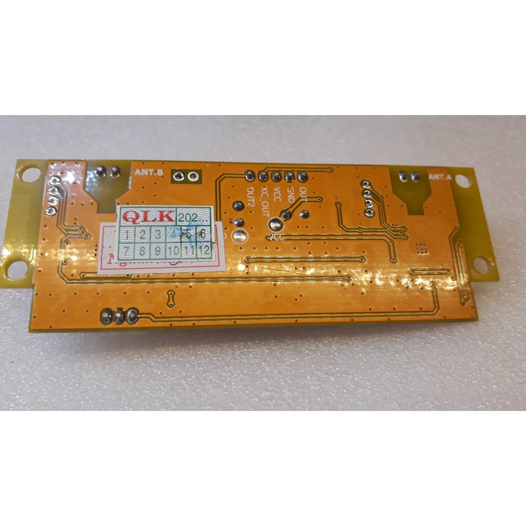 Bo micro loa keó tần số 768-793 Mạch thu sóng micro 768-793 Bo nhận sóng micro loa kéo rẻ