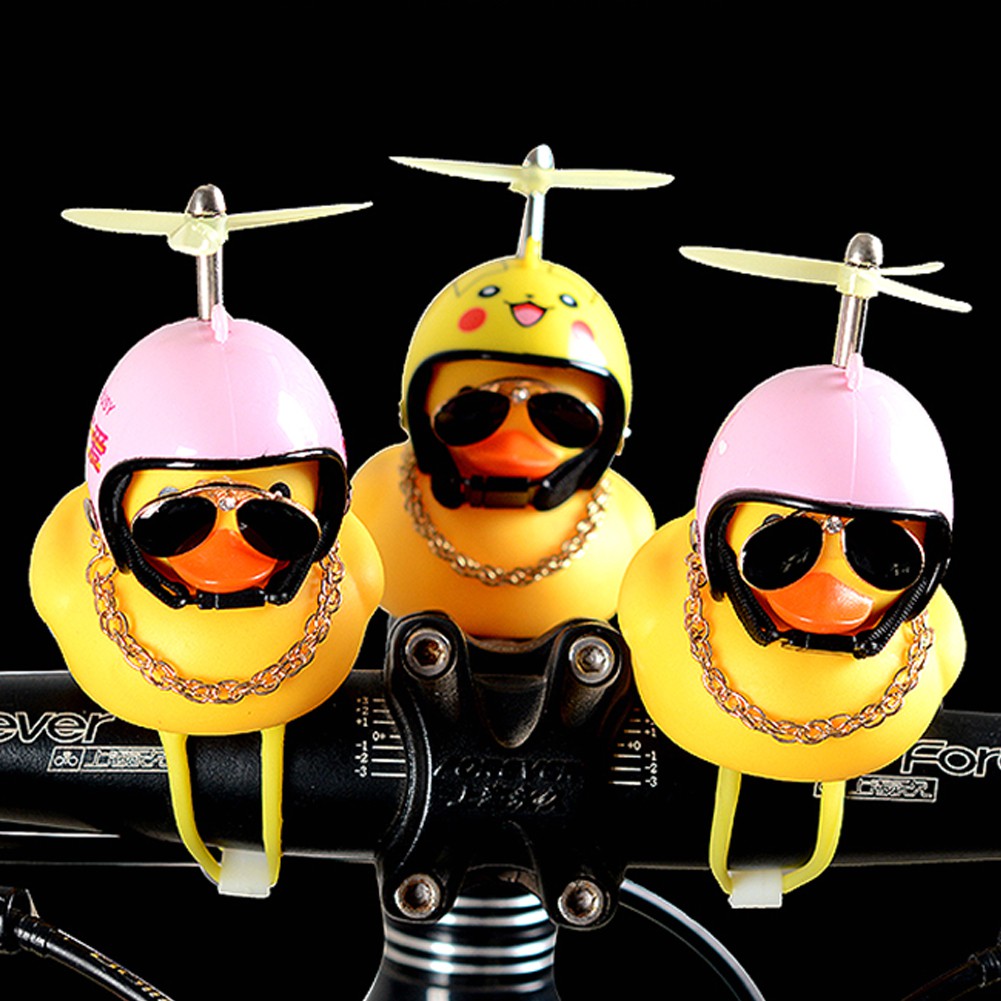 Phụ kiện trang trí xe đạp hình vịt đội mũ bảo hiểm dễ thương