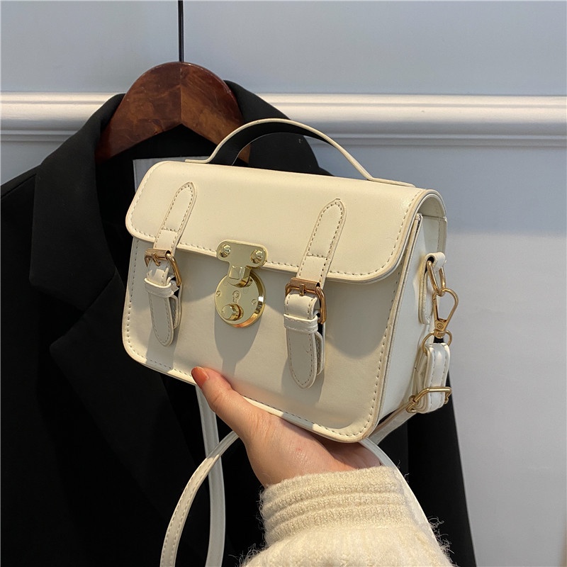 Túi đeo vai hình vuông cỡ nhỏ phối dây xích kiểu retro thời trang