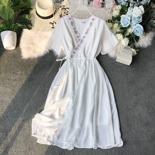 Có sẵn- Đầm trắng vintage