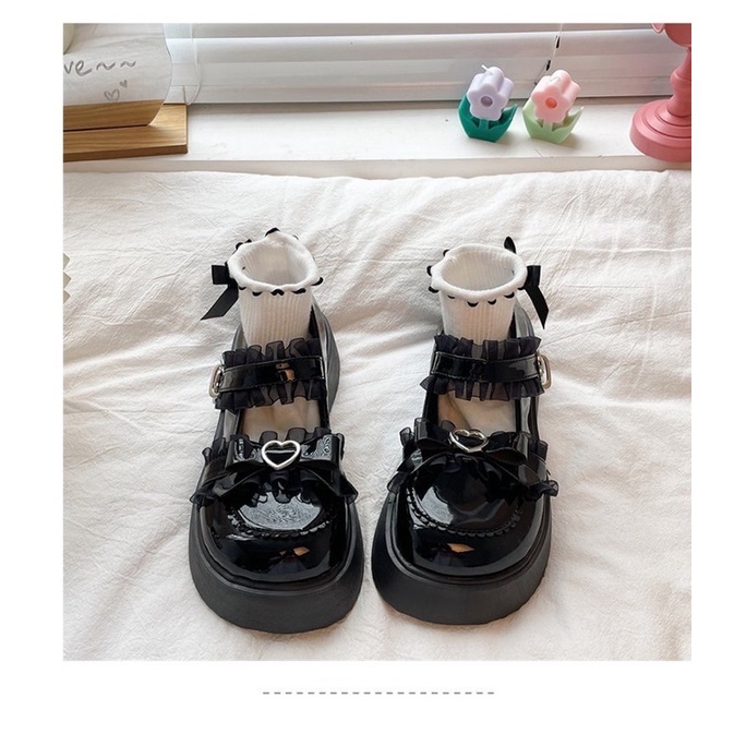 [Sẵn] Giày Búp Bê Lolita Đính Ren Quai Ngang Khoá Gài Hình Tim (Size 35-40) 8301