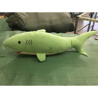 gối ôm cá mập 70 × 20 cm