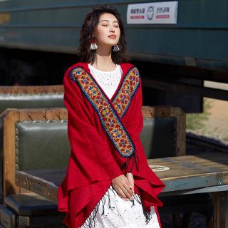 Áo khoác poncho họa tiết độc đáo dành cho nữ