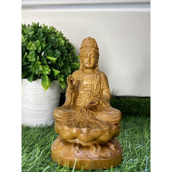 Tượng phật Bà Quan Âm - gỗ bách sanh, có mùi thơm - để ô tô, bàn làm việc