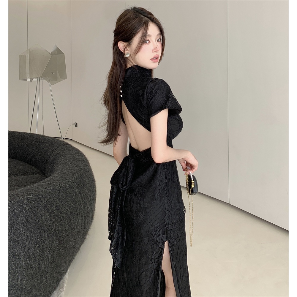 JaneQ Sườn xám tay ngắn cách tân hiện đại hở lưng dự tiệc tôn dáng