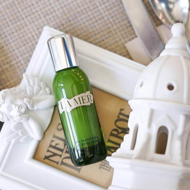 Làn da căng mượt như sao Hollywood với huyết thanh LA MER THE REVITALIZING HYDRATING SERUM