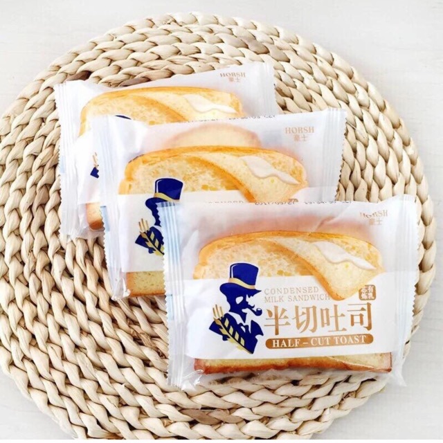 Bánh sandwwich: 7.5k/cái