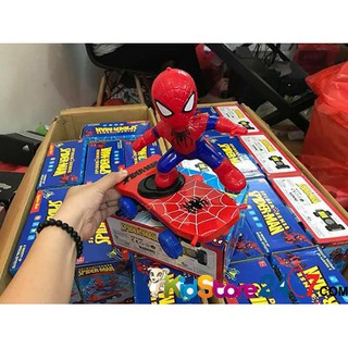 Đồ Chơi Siêu Nhân Nhện Lướt Ván