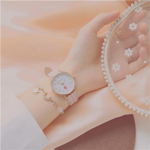 Đồng Hồ Đeo Tay Phát Quang Thiết Kế Xinh Xắn Dành Cho Bé Gái 12 Tuổi