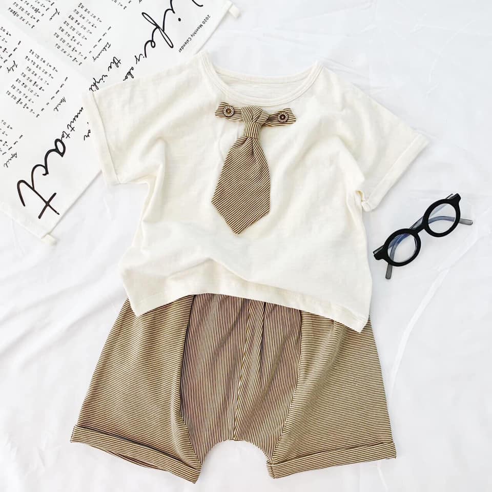 Bộ Quảng Châu phối cà vạt