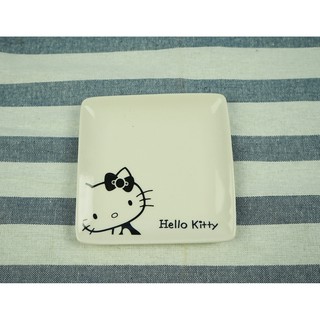 Set Đĩa Chủ Đề Kitty Siêu Xinh Độc Đáo