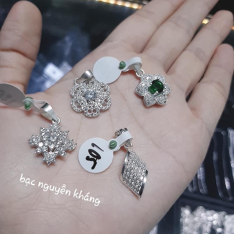 MẶT DÂY CHUYỀN NỮ BẠC TA