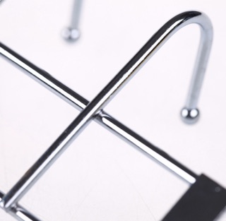 Móc treo quần áo inox tiện dụng